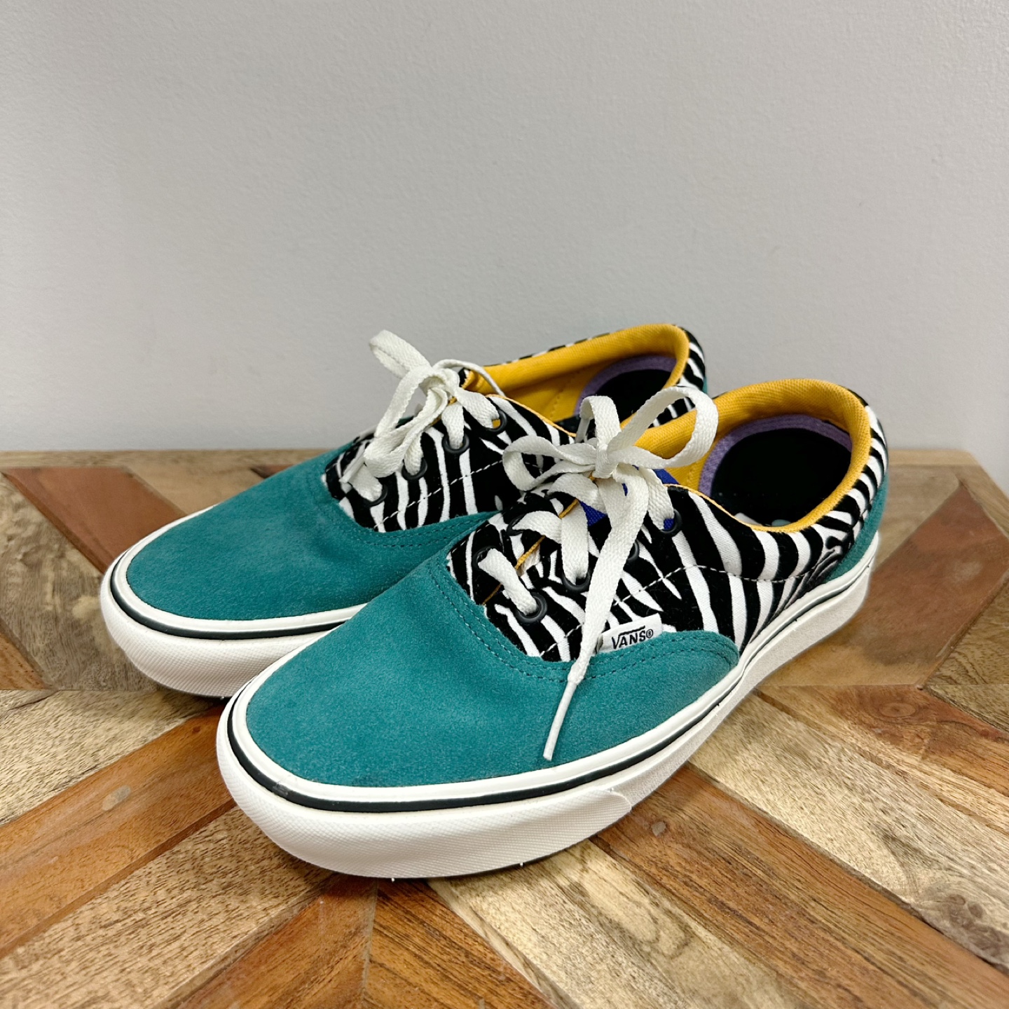 Vans Genuine Leather Shoe