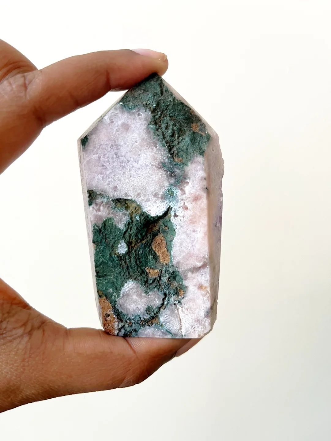 Crystal - Pink Amethyst Tower image indicator(2)