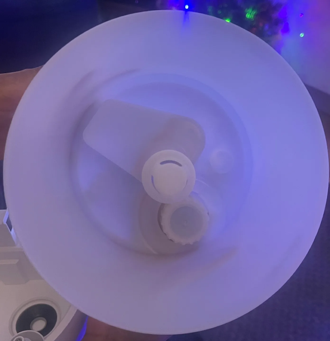 Levoit Cool Mist Humidifier with 4 Replacement Filters image indicator(3)