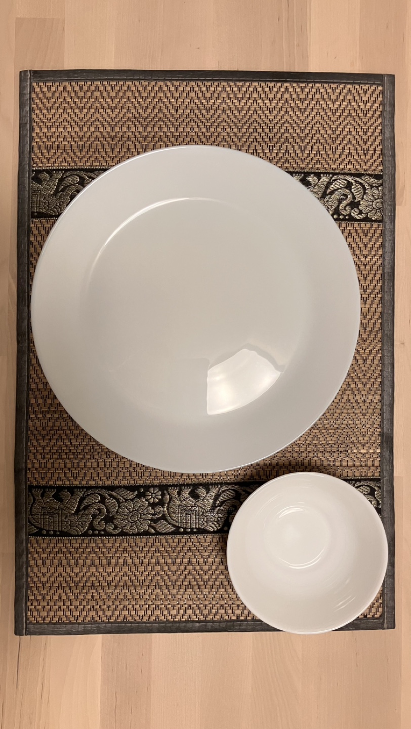 IKEA plates and small bowls - photo 2