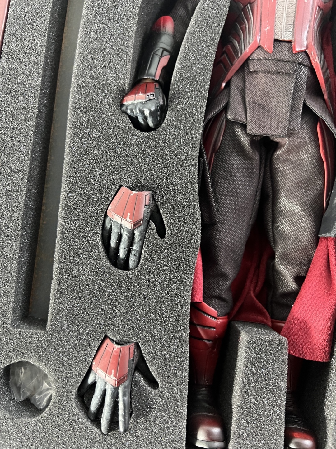 ToysEra 1/6 Scale Magneto Action Figure - photo 5