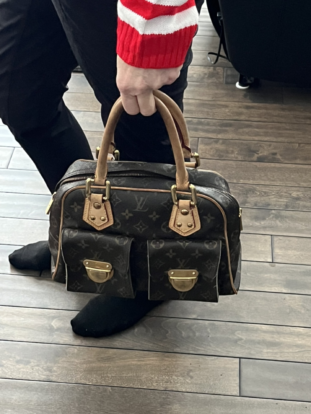 Authentic Louis Vuitton Manhattan PM