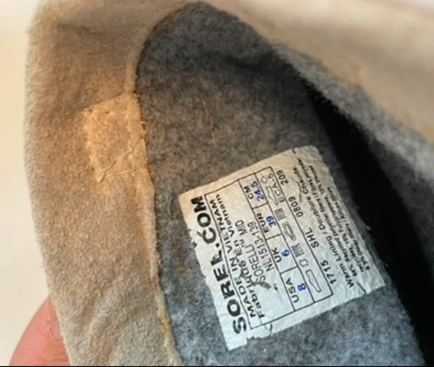 SOREL fleeced winter boots size 8 image indicator(2)