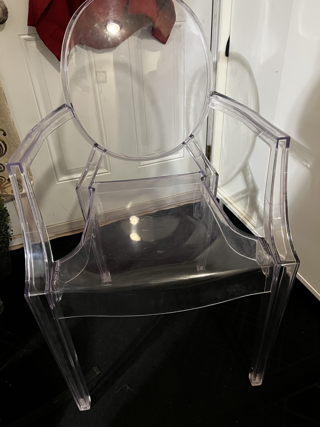 Clear Ghost Chair