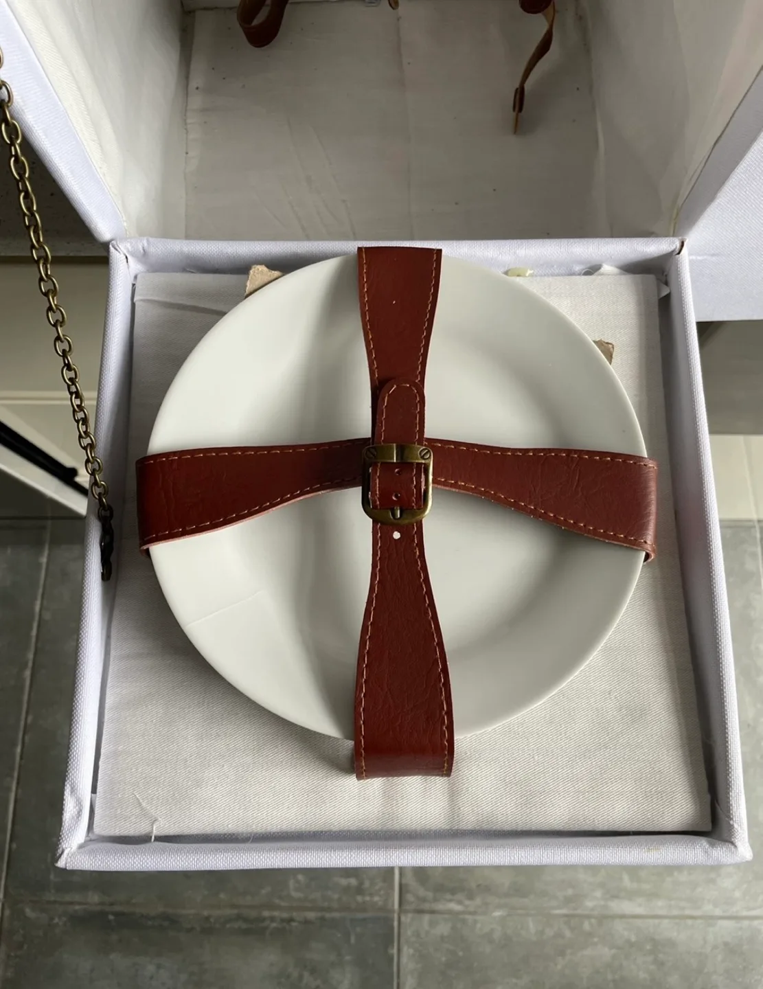 Unique Stella Artois Picnic Basket like new image indicator(7)