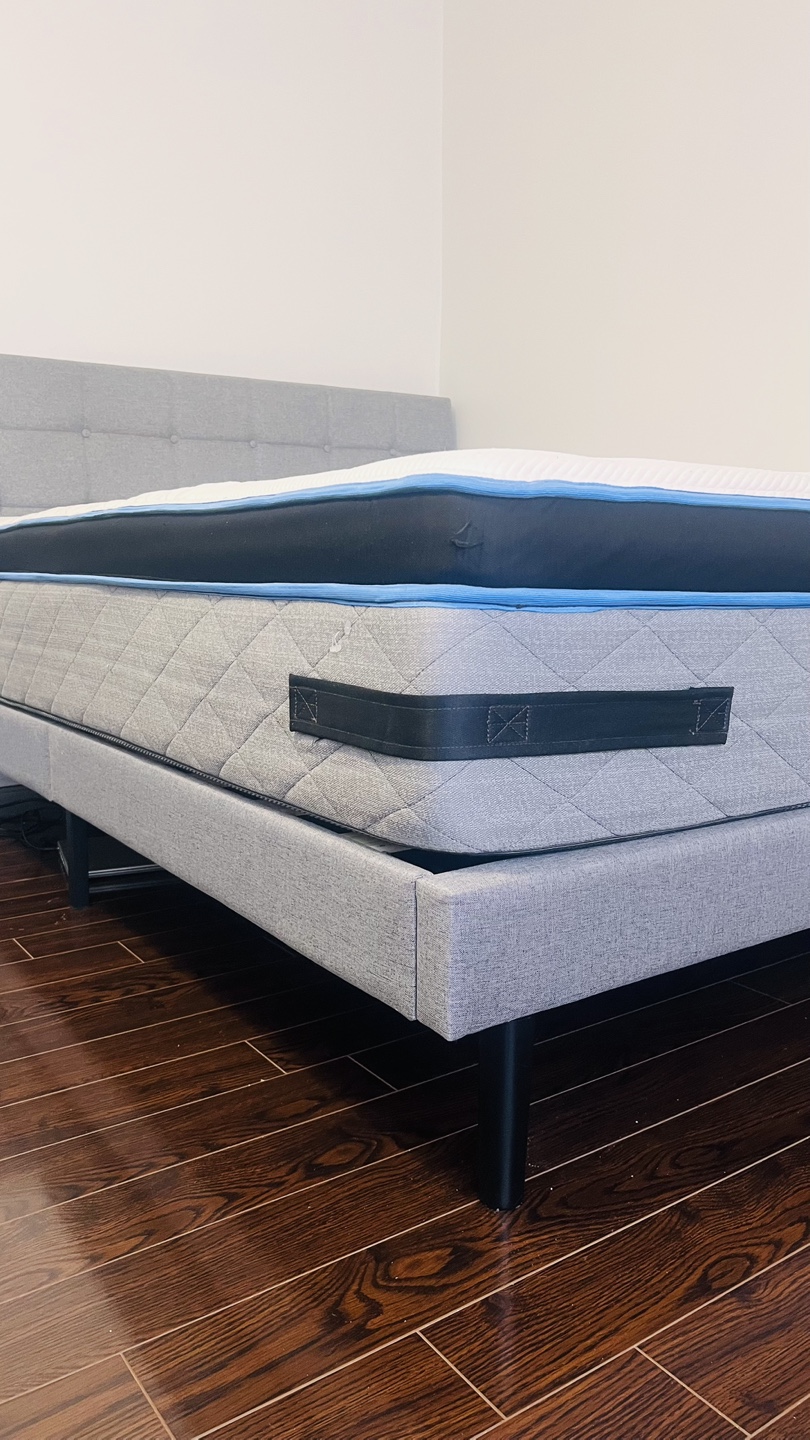 Queen Size Bed Frame - photo 4