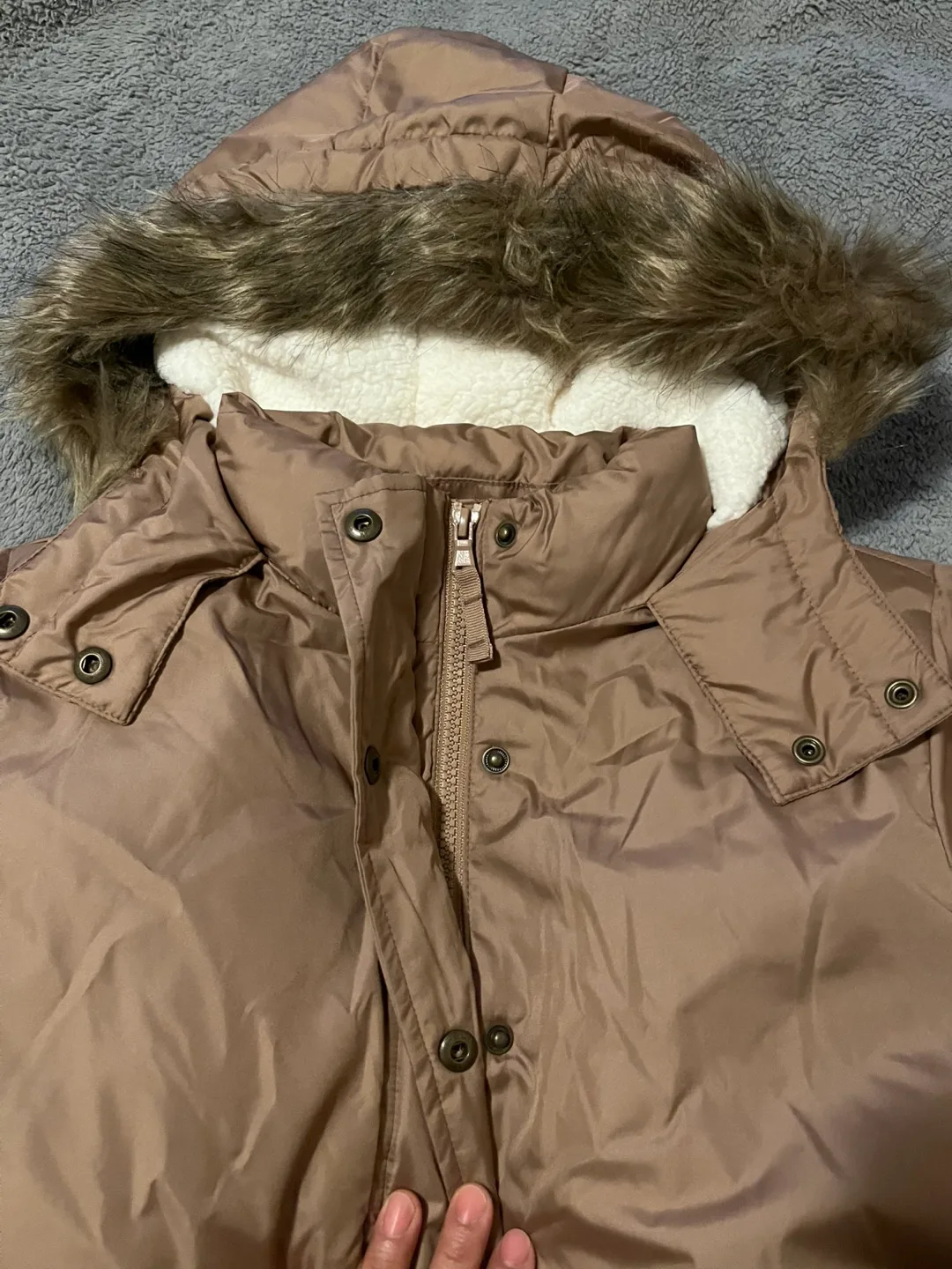 Old Navy Brown Puffer Jacket BNWT image indicator(2)