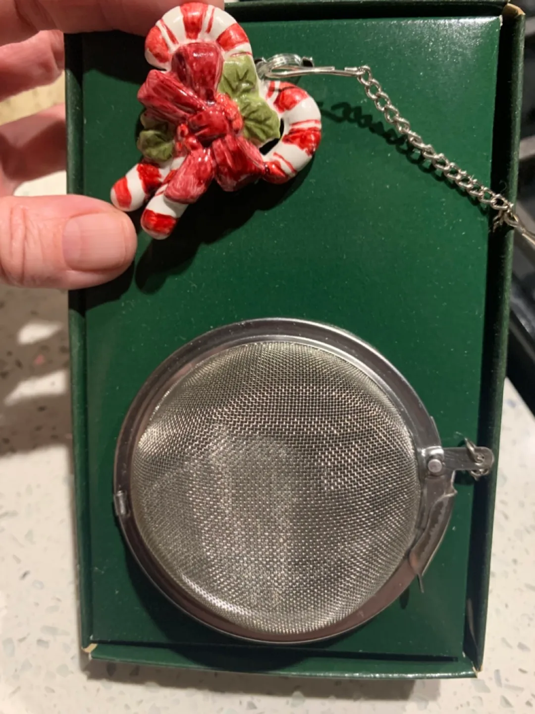 NEW Williams Sonoma Candy Cane Spice ball for mulled wine/cider image indicator(5)