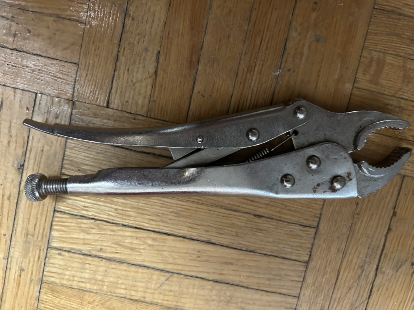 Vise-Grip Locking Pliers