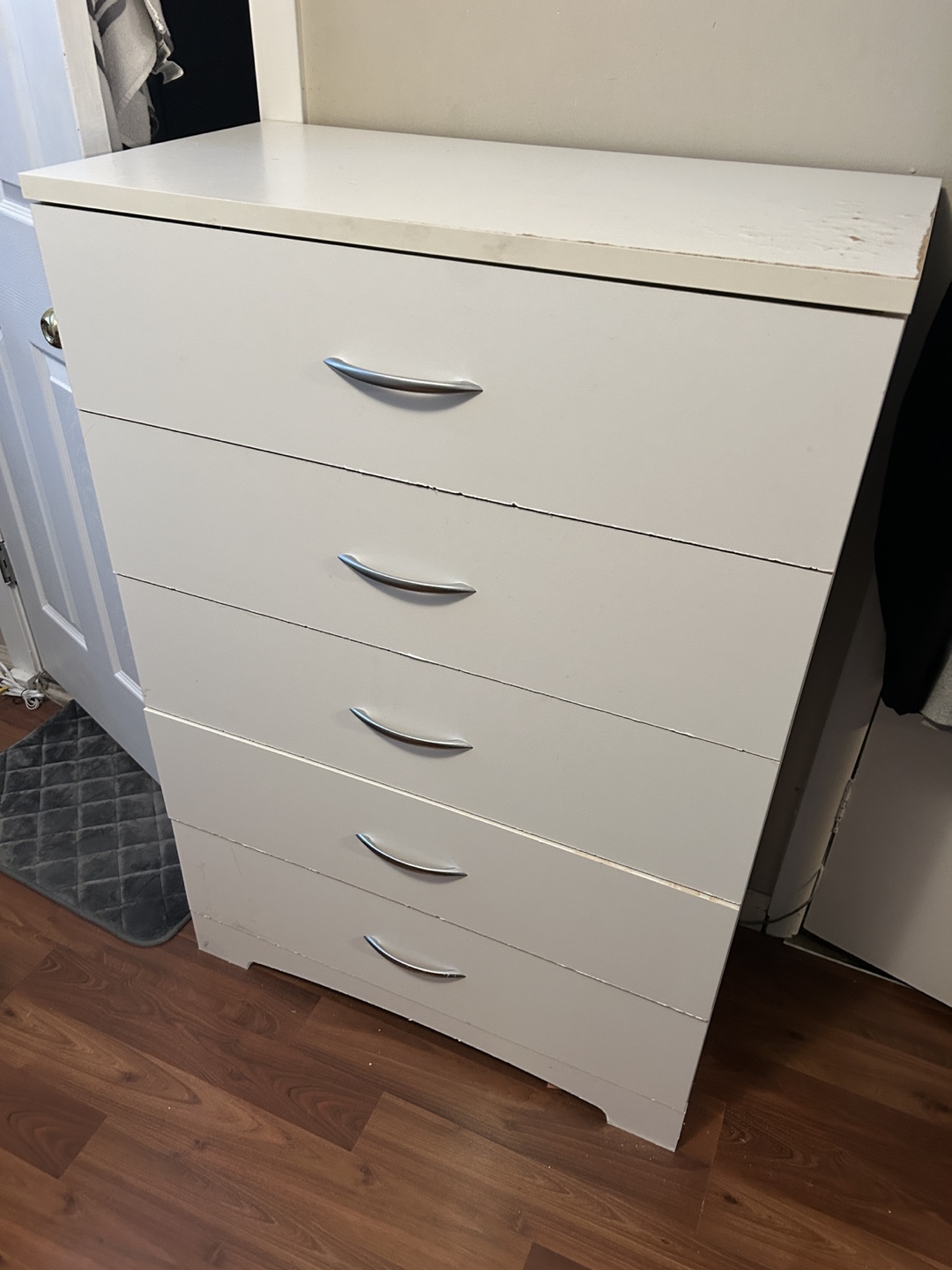 White 5-Drawer Dresser - photo 2