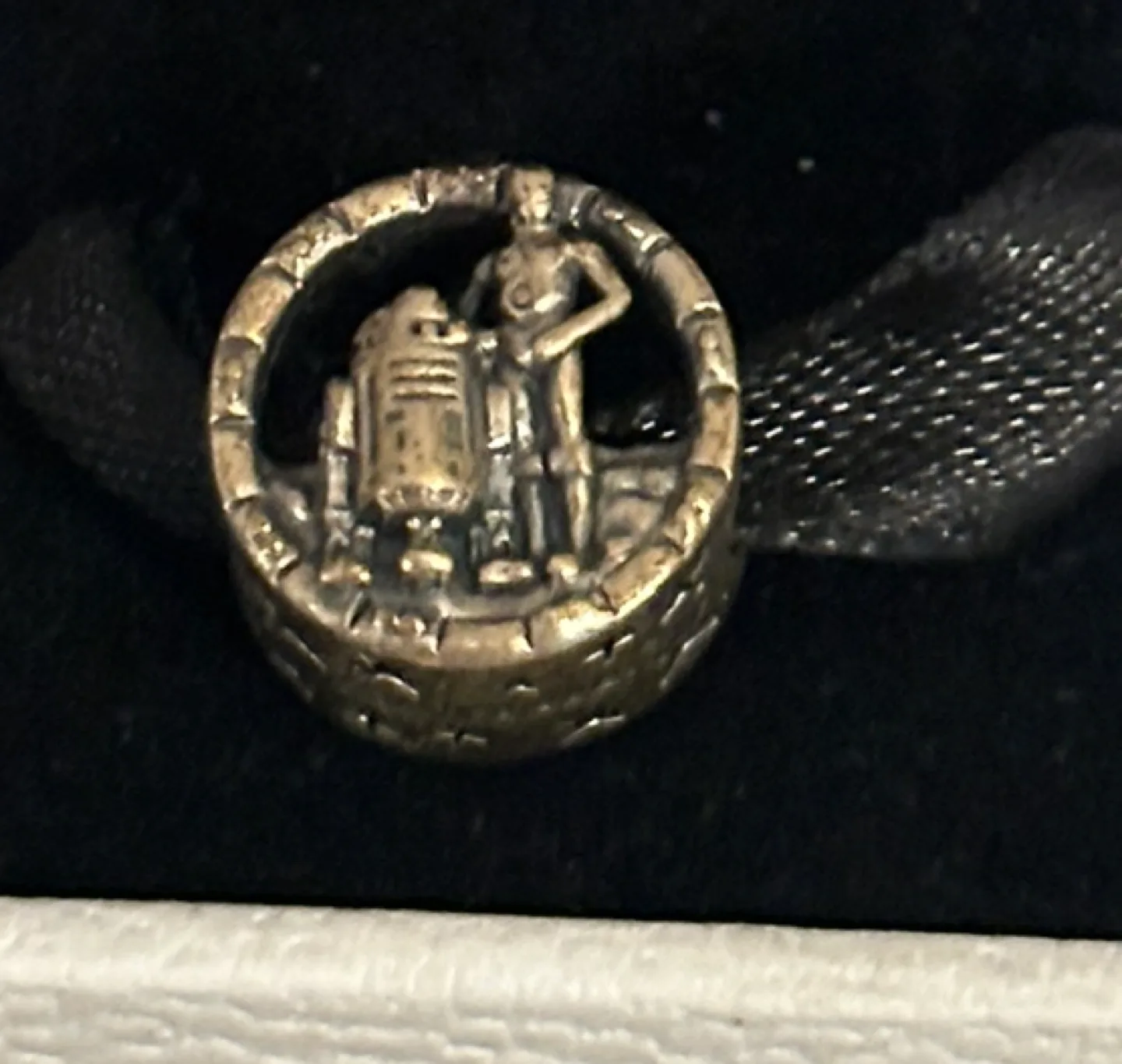 Pandora Bracelet and Charms image indicator(7)