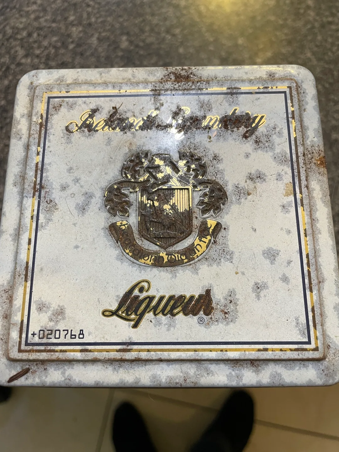 Vintage Irish Mist Liqueur Tin image indicator(6)