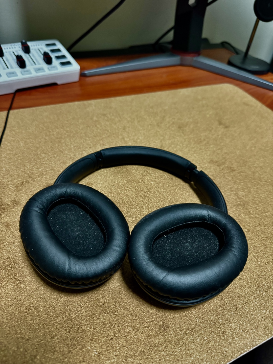 Sony WH-CH710N Wireless Noise Cancelling Headphones - photo 5