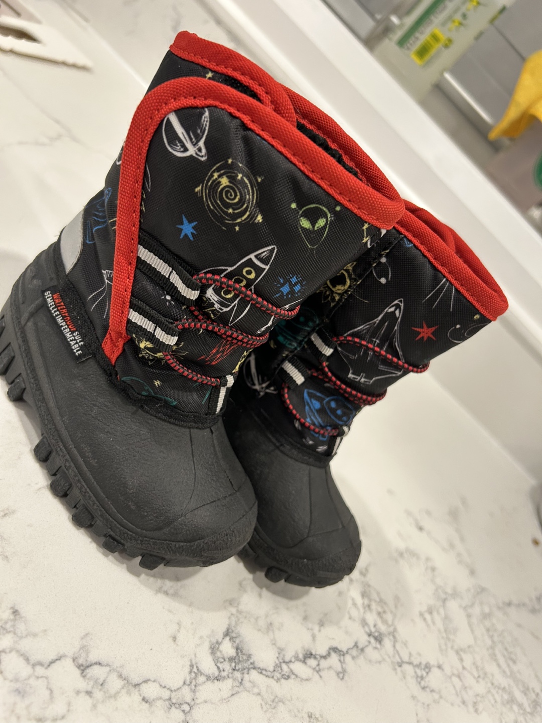 Toddler size 6 Winter Boots - photo 2