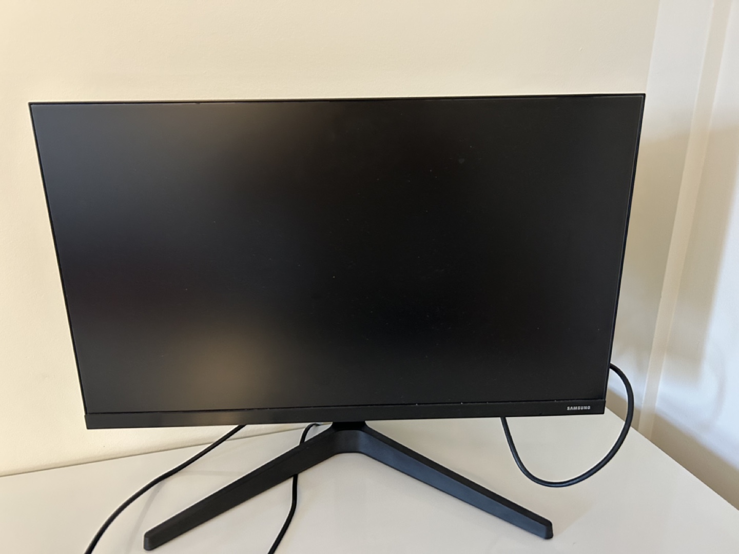 Samsung 24-inch Monitor - photo 4