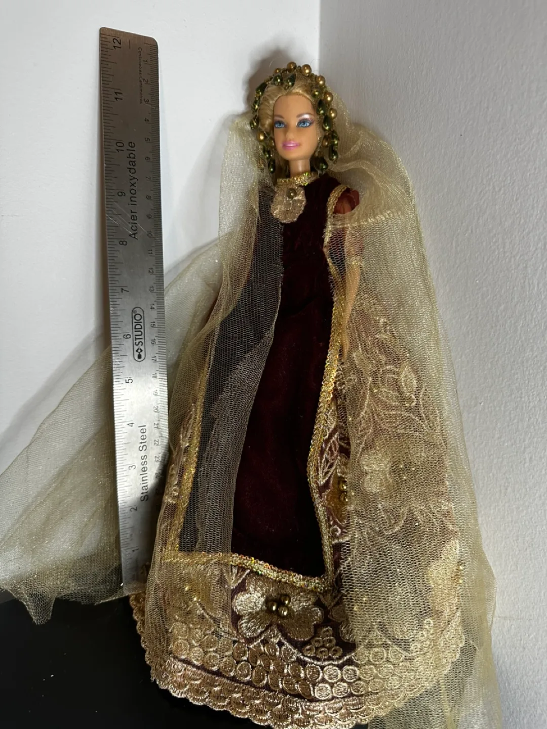 Vintage Barbie Doll in Burgundy Dress with Gold Embroidery image indicator(10)