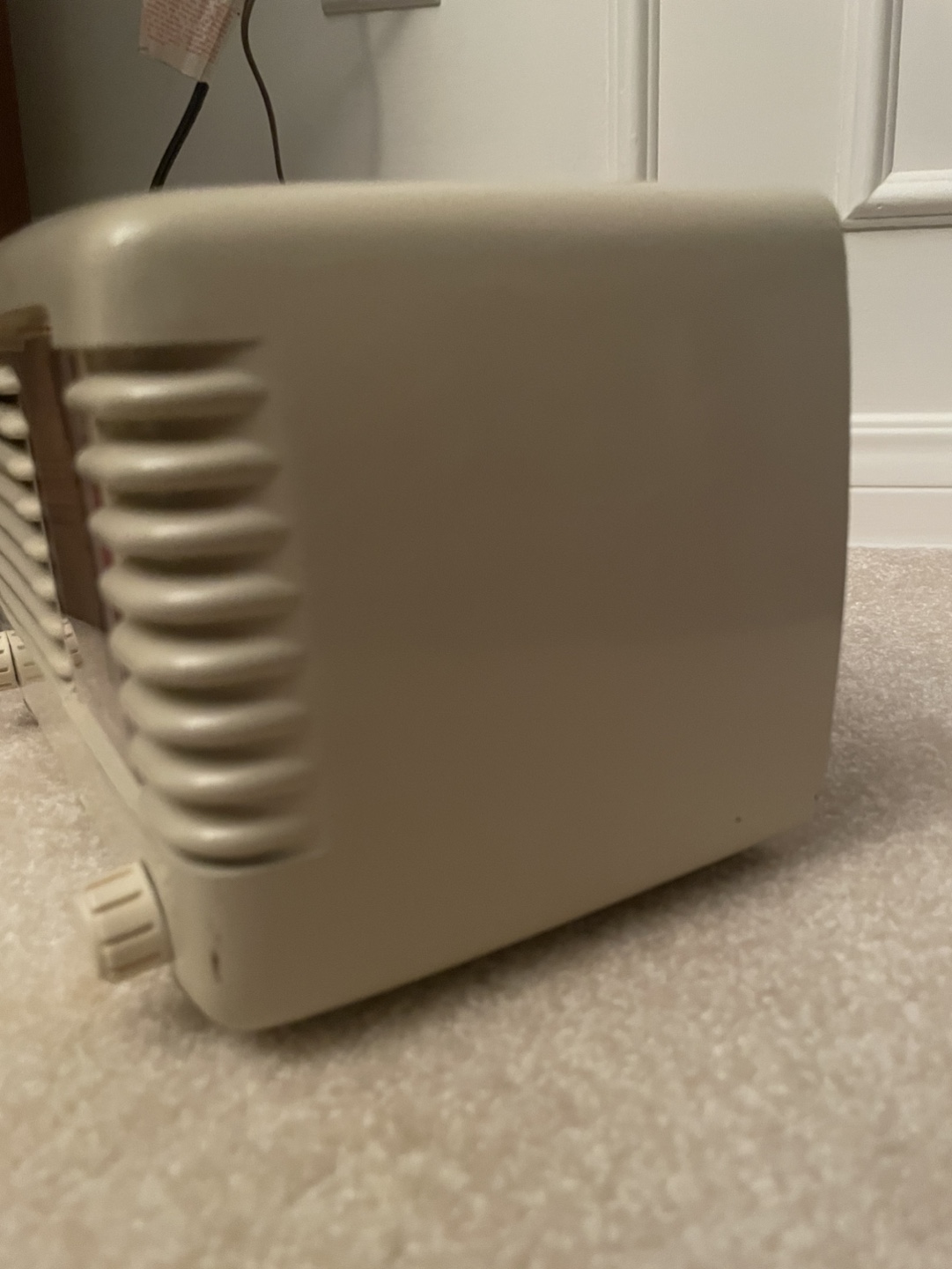 Vintage Philco Transitone Radio - photo 4