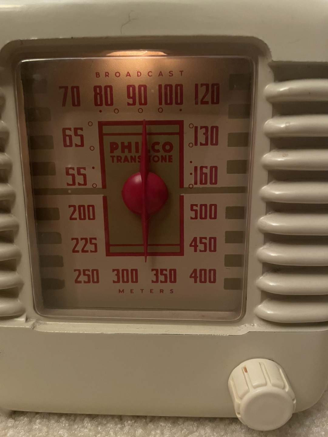 Vintage Philco Transitone Radio - photo 3