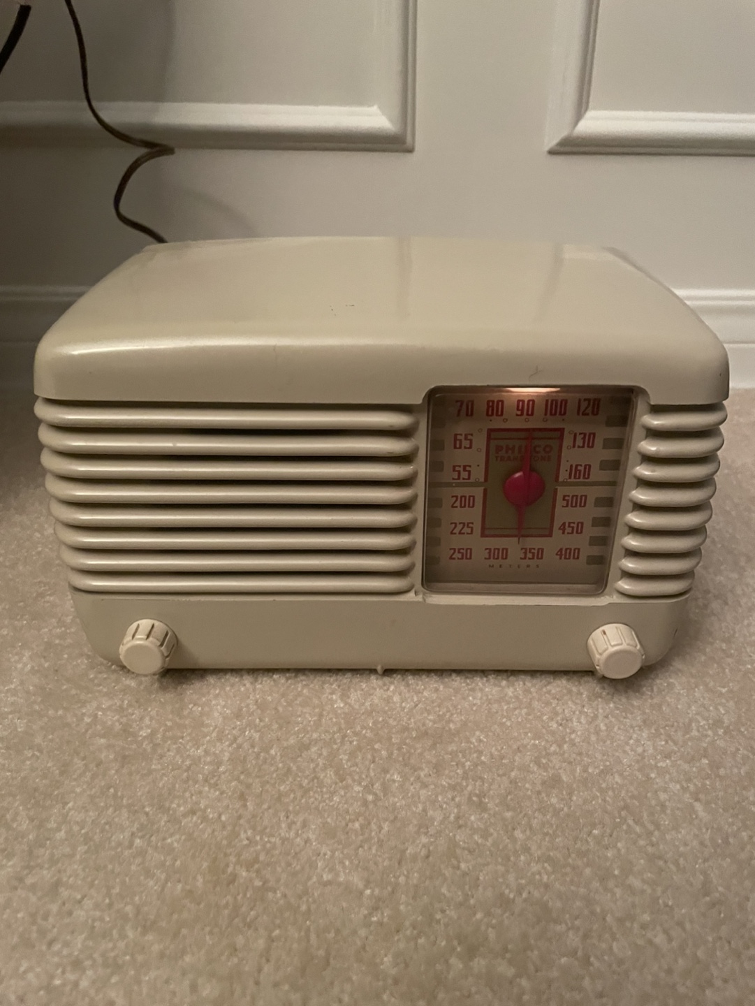 Vintage Philco Transitone Radio