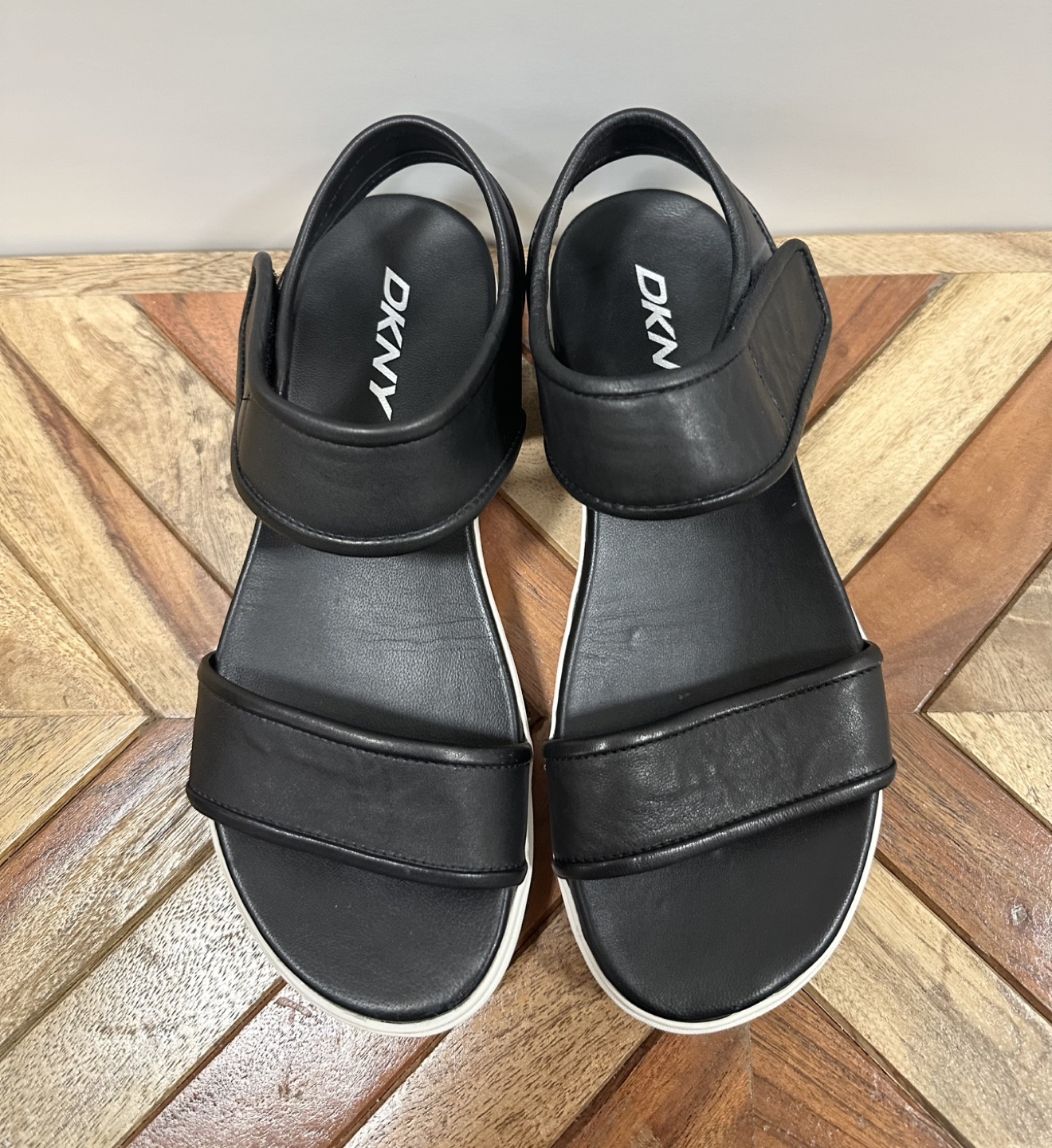 DKNY Black Platform Sandals - photo 3