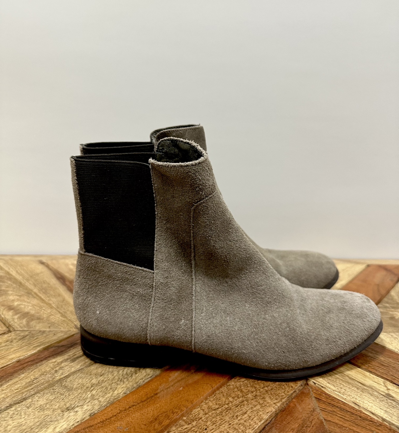 Calvin Klein Suede Ankle Boots - photo 4