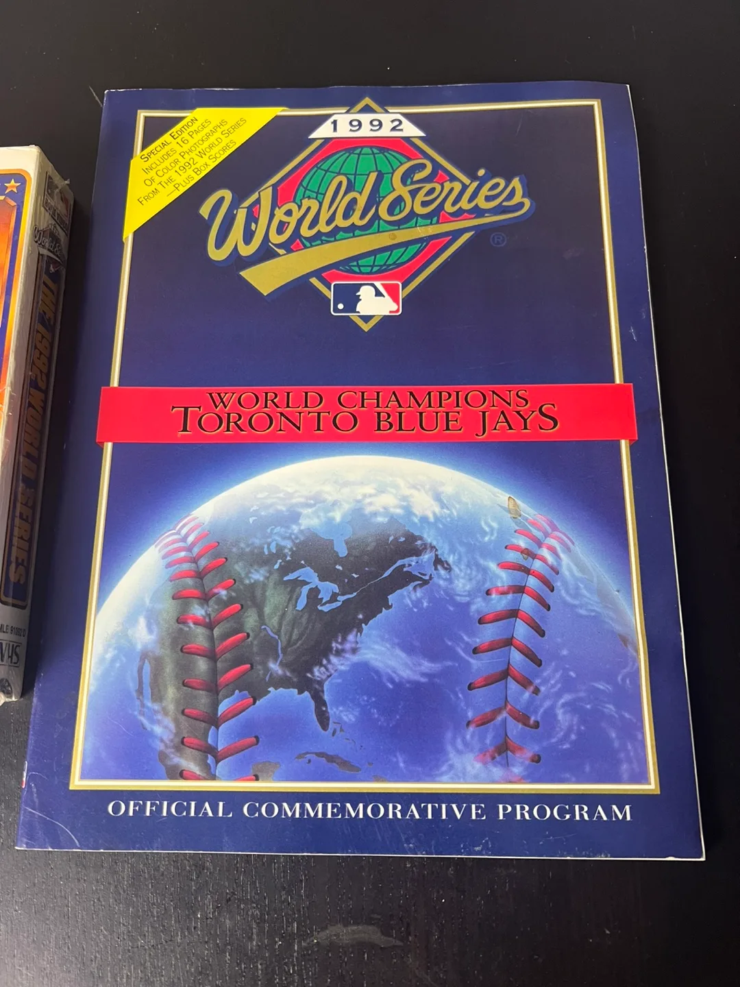 🎄 Toronto Blue Jays Christmas Package - Perfect for Fans! 🎄 image indicator(4)