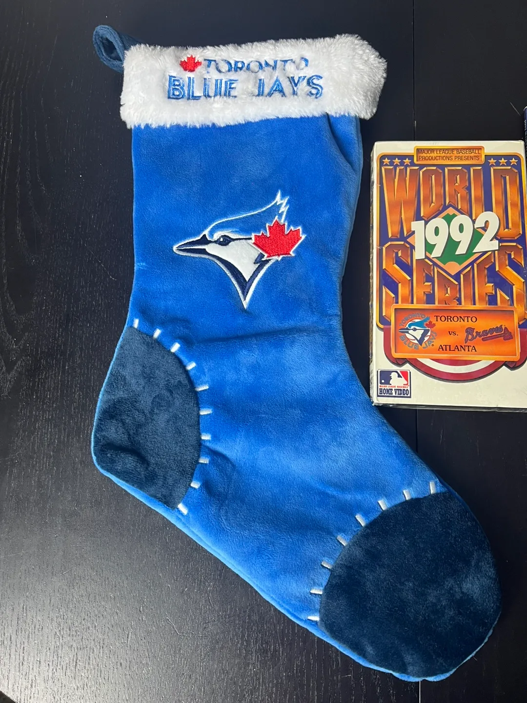 🎄 Toronto Blue Jays Christmas Package - Perfect for Fans! 🎄 image indicator(2)