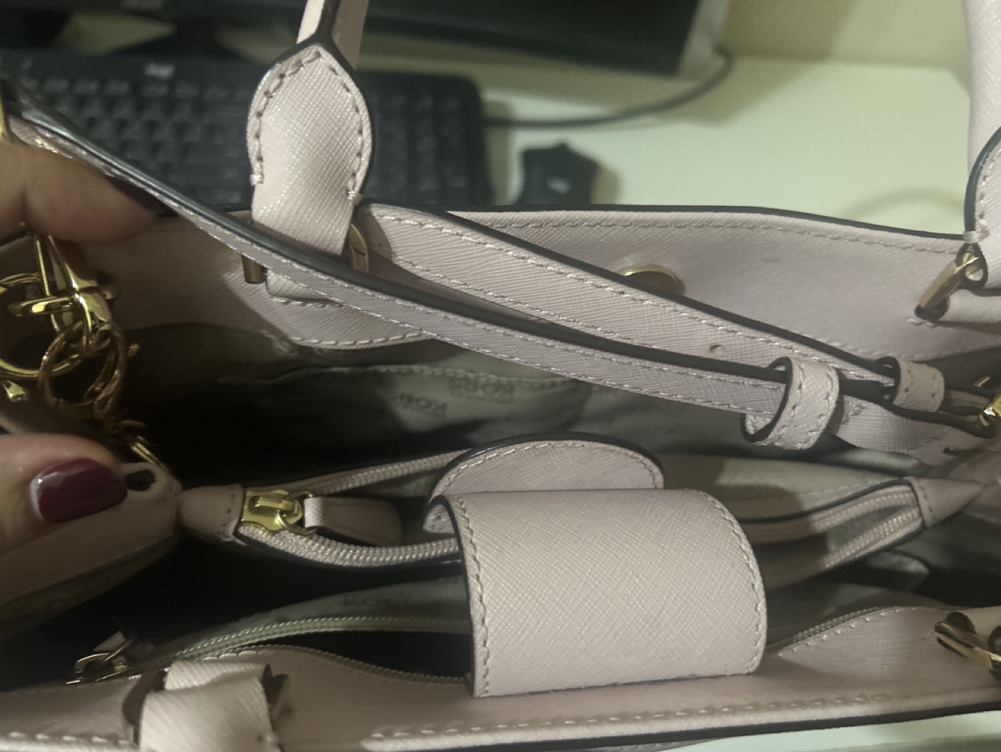 Michael Kors Pink Handbag - photo 3