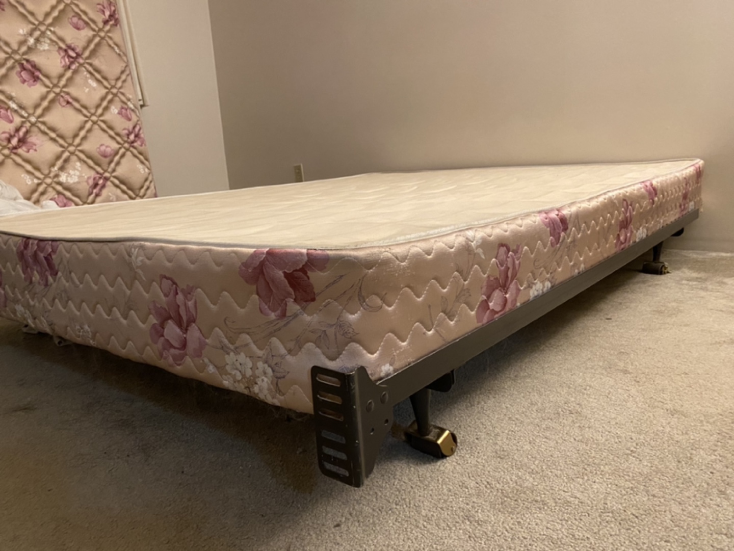 Queen Mattress and Boxspring Set