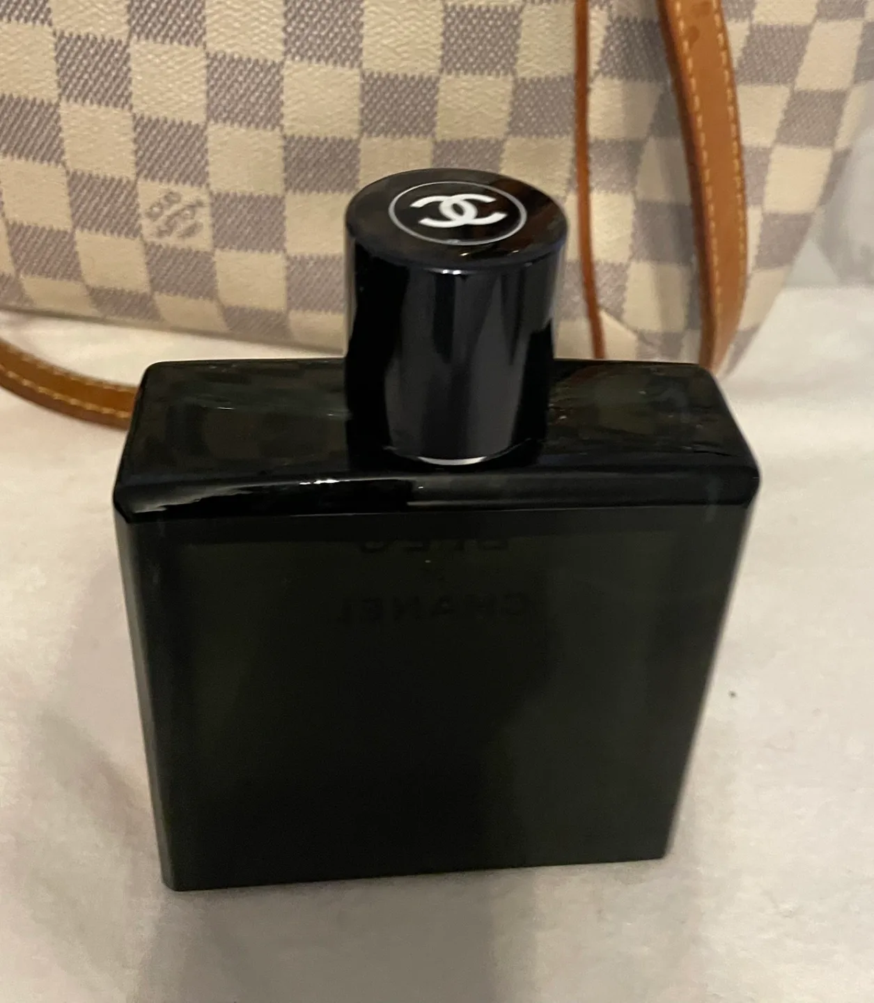 Chanel cologne image indicator(3)