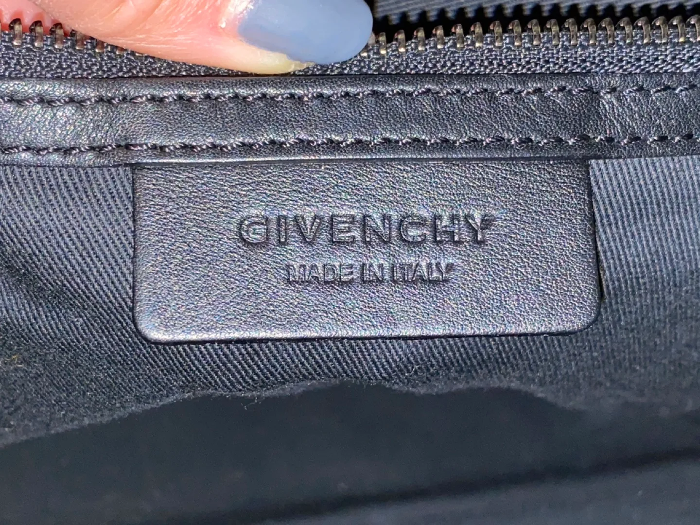 Authentic Givenchy tote 2-way bag image indicator(5)
