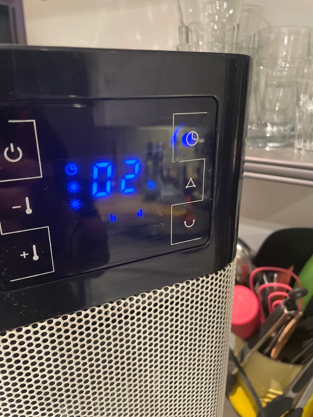 NOMA tower Space Heater image indicator(5)