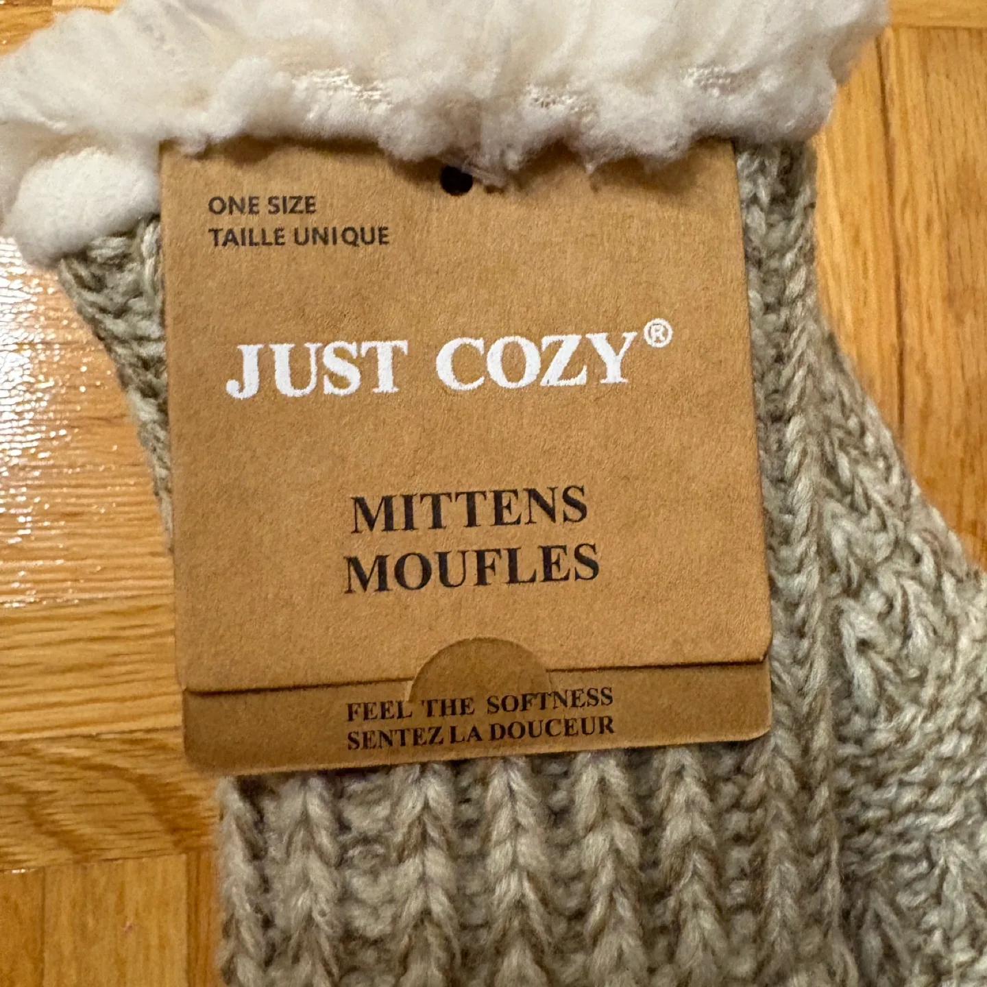 Just Cozy Knit Hat & Mittens Set - BNWT image indicator(3)