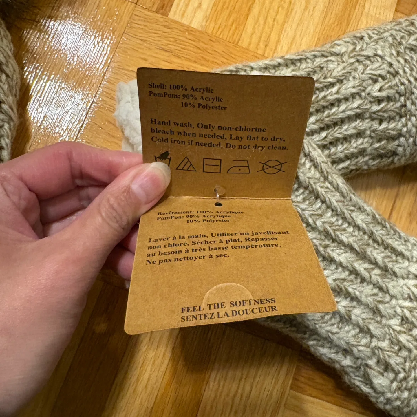 Just Cozy Knit Hat & Mittens Set - BNWT image indicator(5)