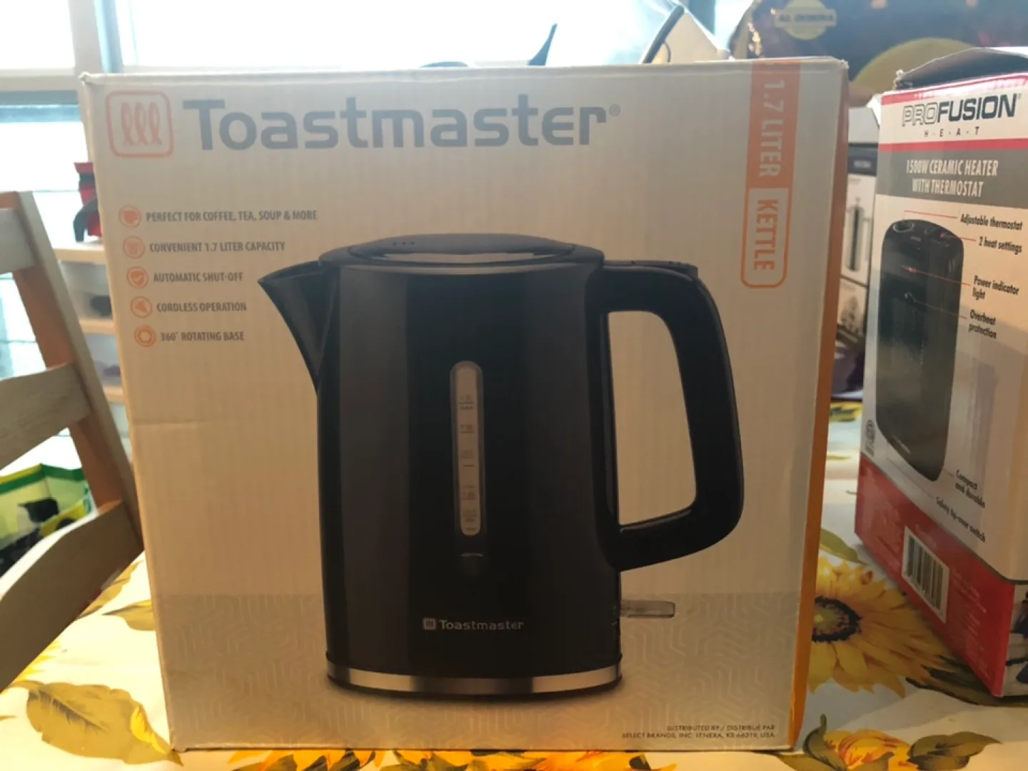 Toastmaster 1.7 Litre Kettle thumbnail