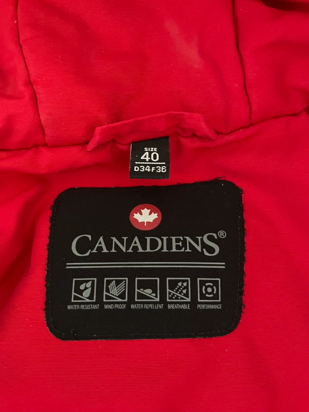 Canadiens Red Winter Jacket size XS image indicator(2)