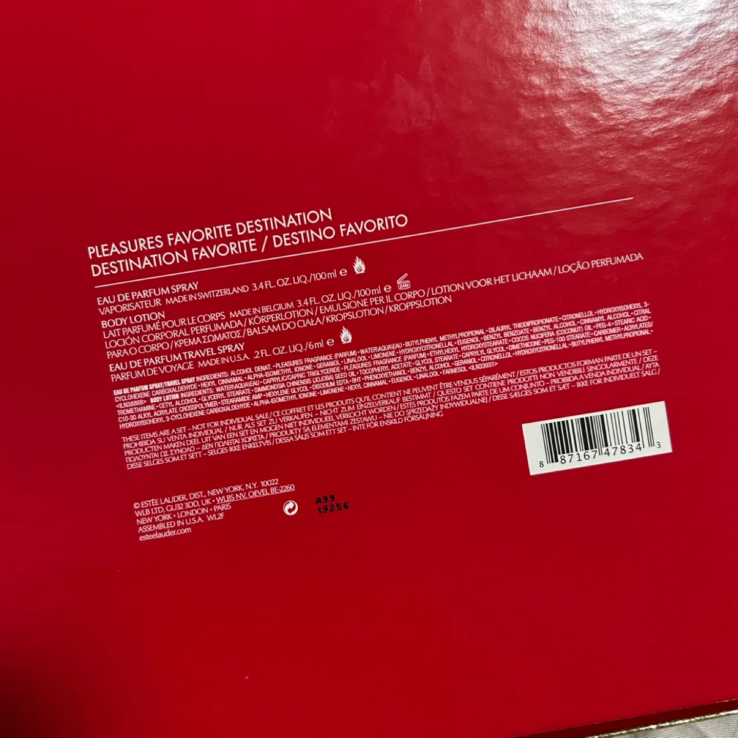 Estée Lauder Pleasures Gift Set image indicator(4)