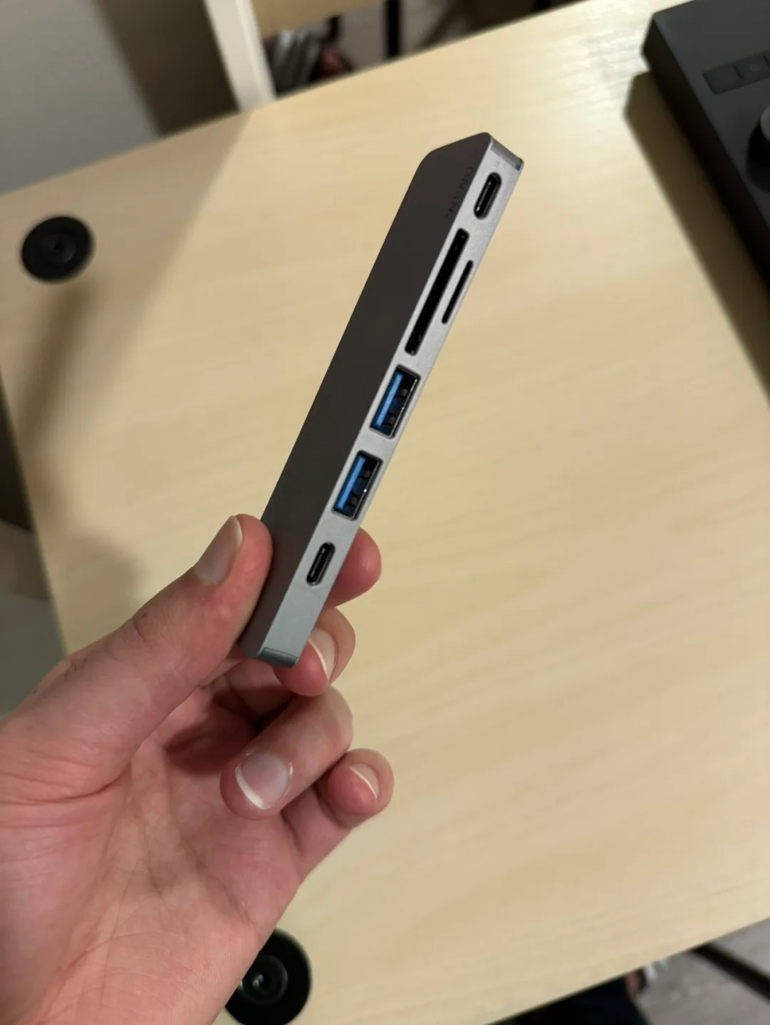 MacBook USB C Hub thumbnail