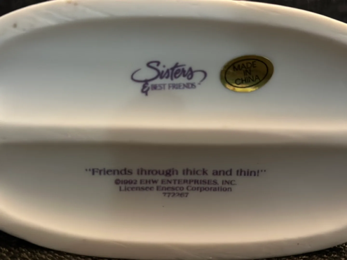 Sisters & Best Friends Figurine image indicator(2)
