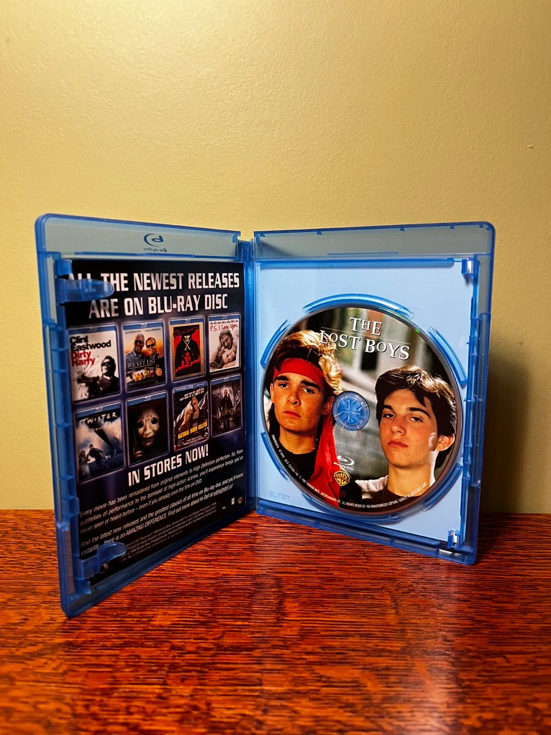 The Lost Boys (1987) Blu-ray image indicator(3)