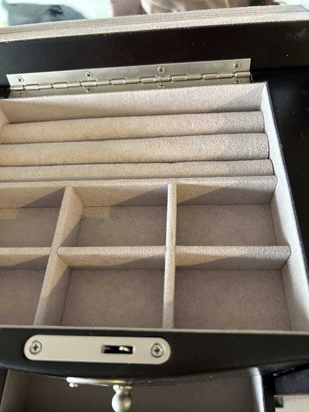 Wooden Jewellery Box with Mirror - photo 2