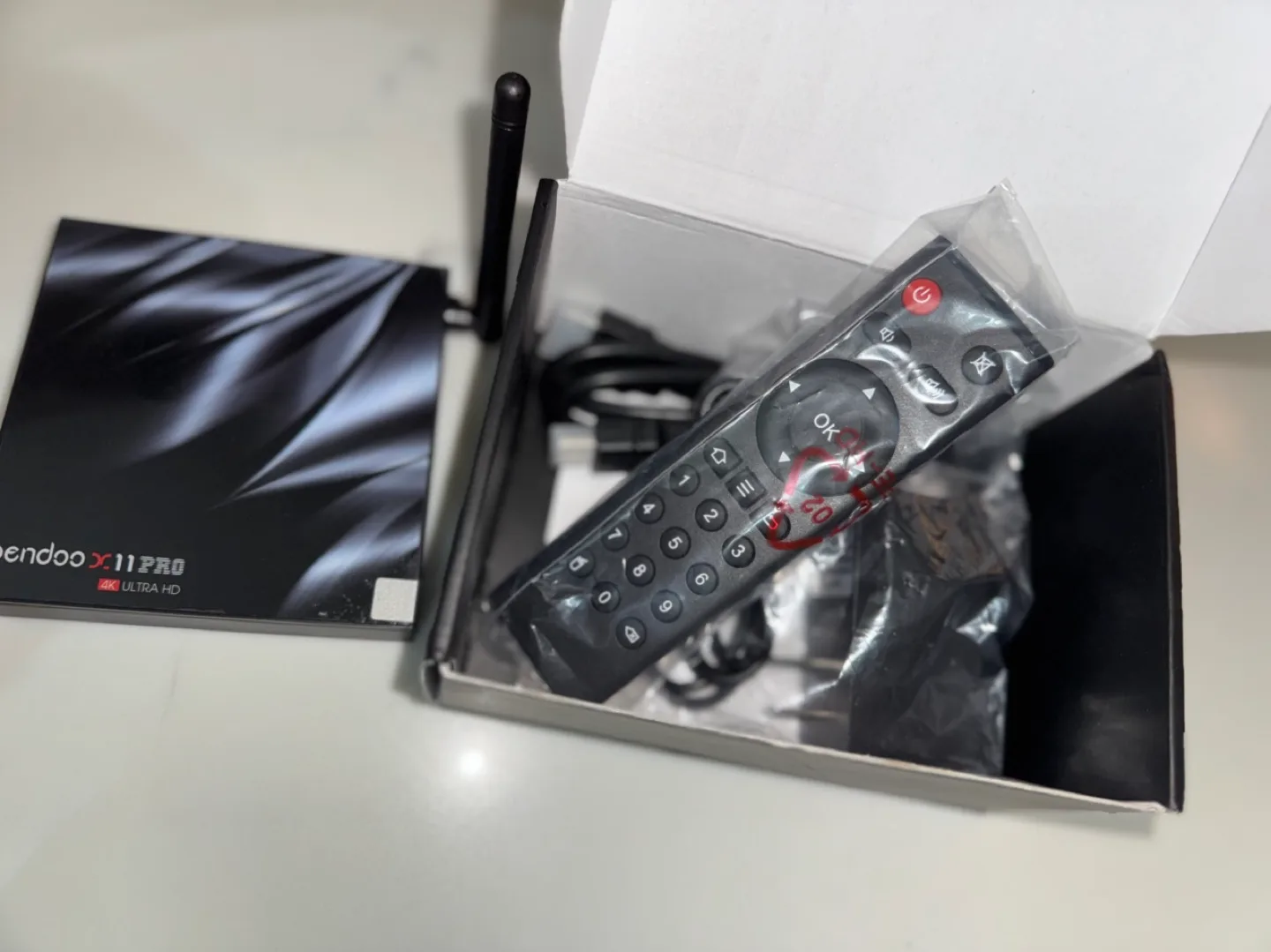 NEW Pendo ­X11 Pro Streaming Device image indicator(2)