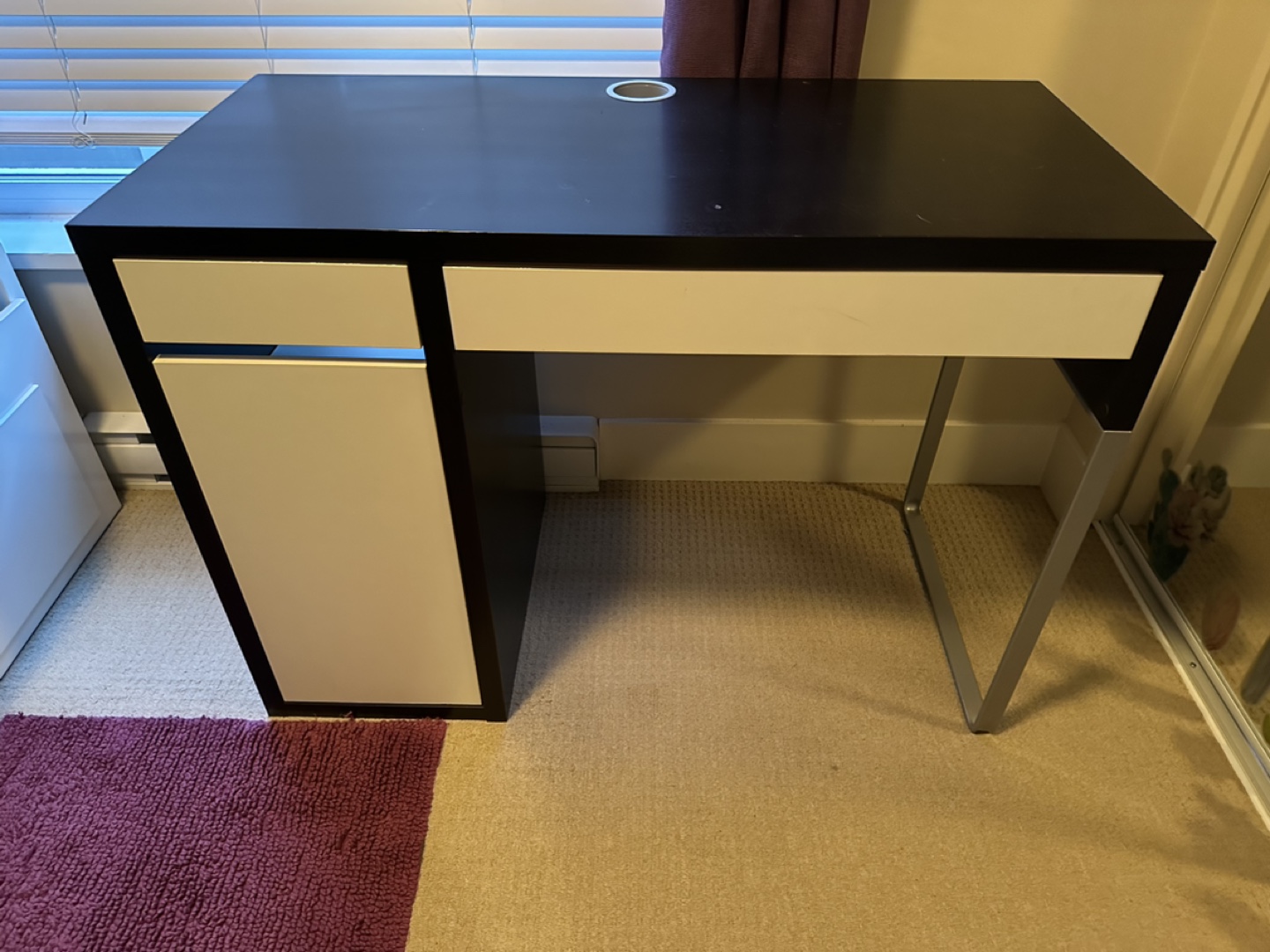 Black and White Desk with Drawer