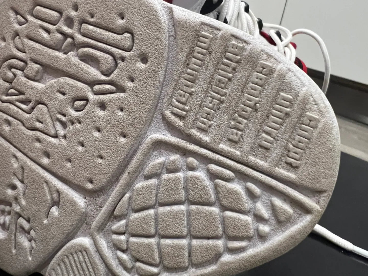 Nike Air Jordan 9 Retro Gym Red 8 image indicator(8)