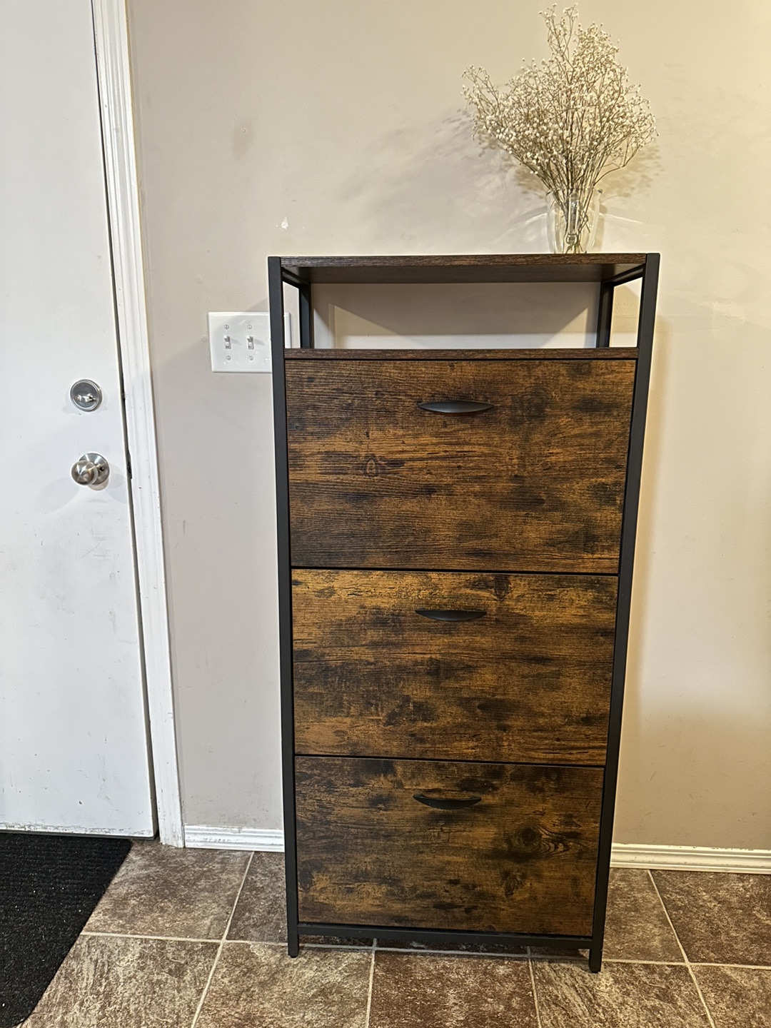 Shoe Rack with Storage