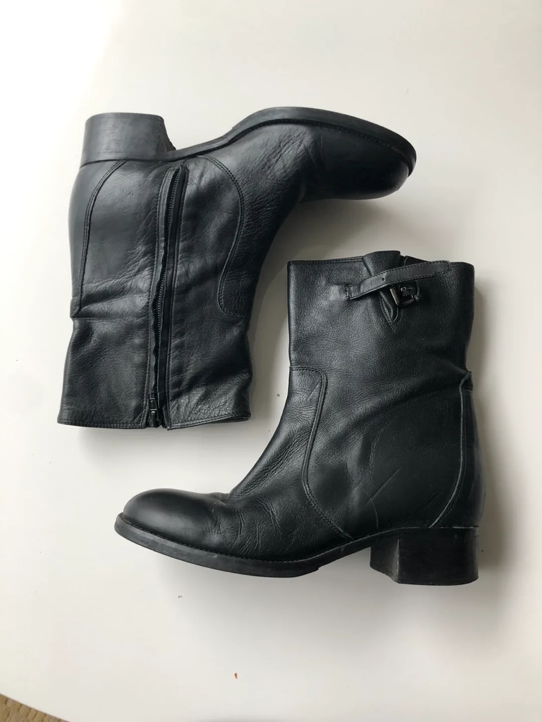 Black Leather Ankle Boots image indicator(2)