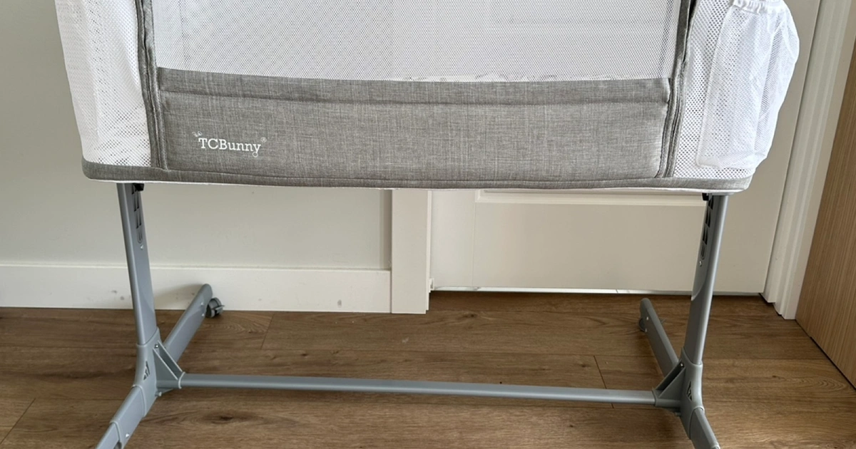 TCBunny Co-sleeper Bassinet Karrot