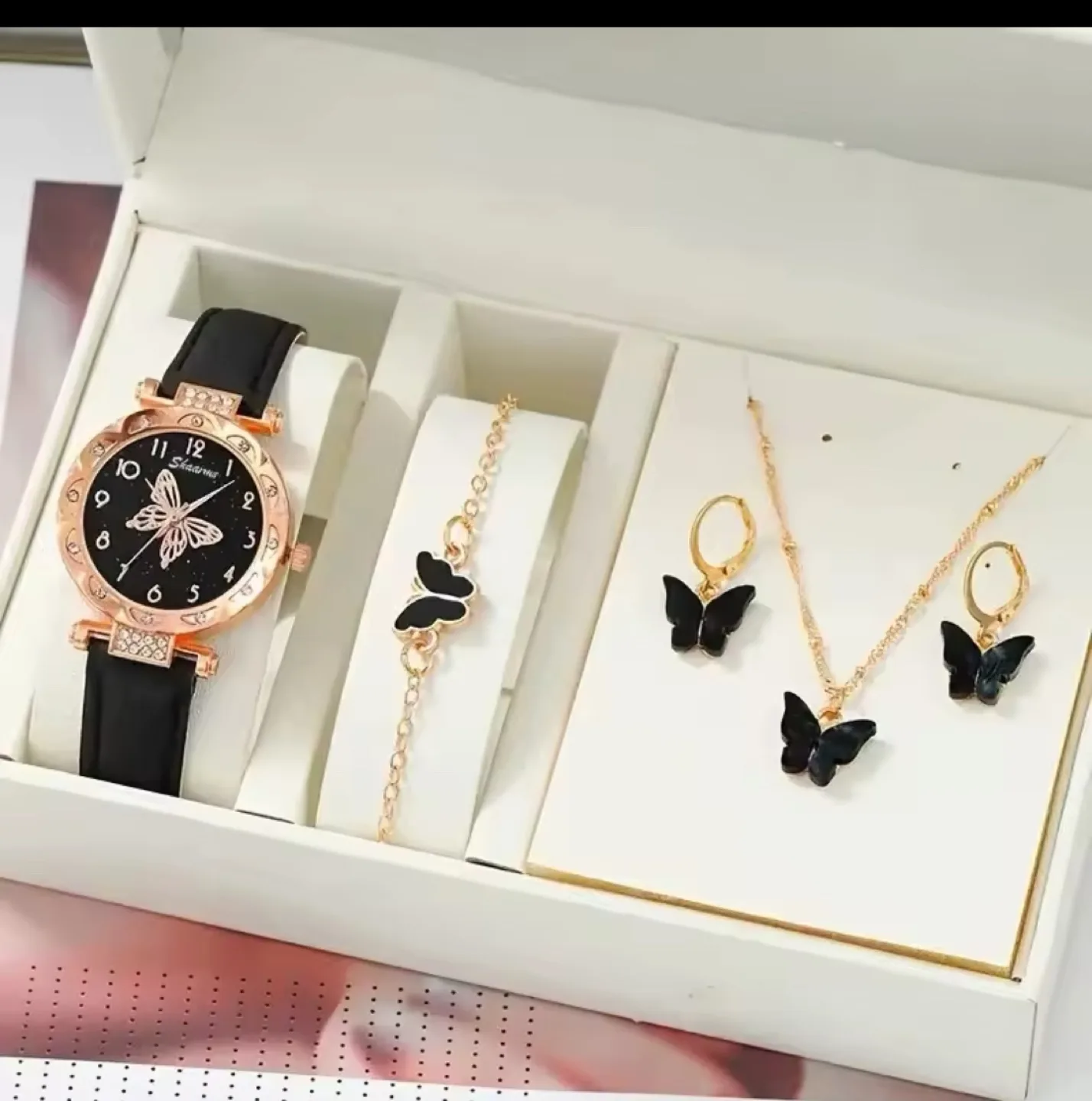 Women's Watch Jewellery Set image indicator(4)