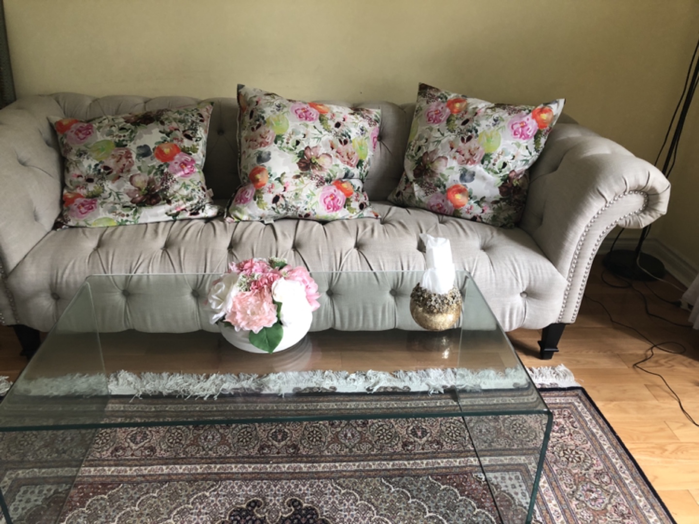 Tufting Sofa - photo 3