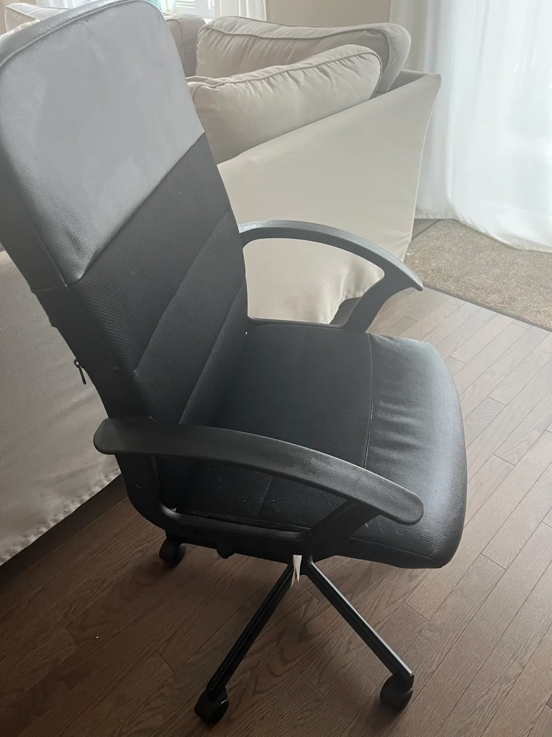 IKEA Renberget Swivel Chair, Black image indicator(2)